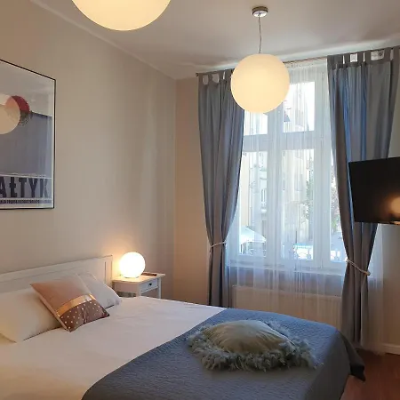 Apartament Z Balkonem I Parkingiem - Bohaterow Monte Cassino 42 索波特