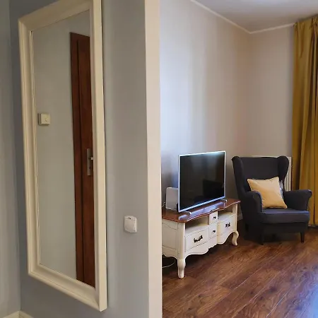 公寓 Apartament Z Balkonem I Parkingiem - Bohaterow Monte Cassino 42 *